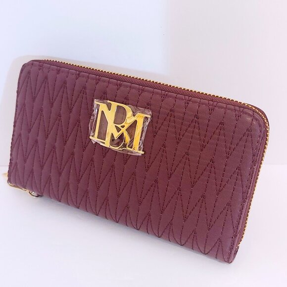 Badgley Mischka Quilted Wristlet Wallet – Merlot Burgundy - Picture 4 of 9